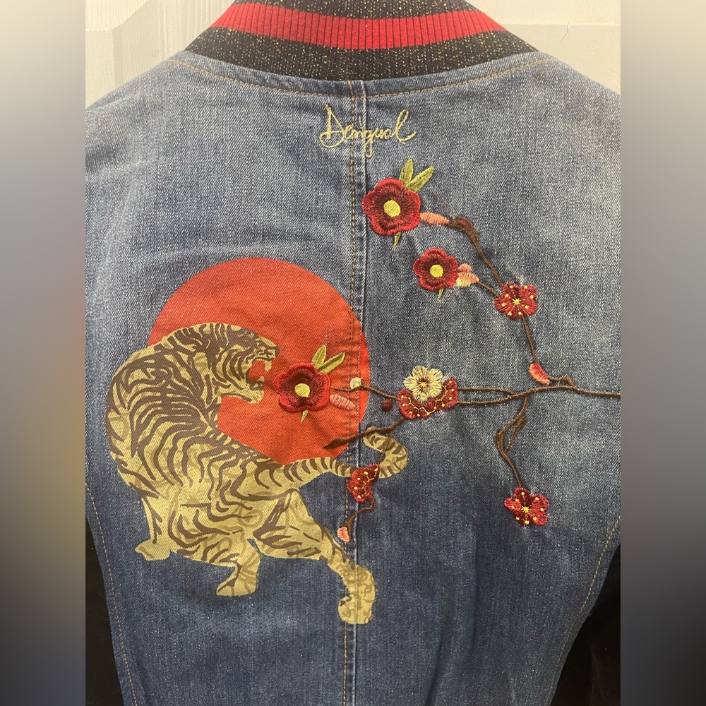 NEW📍Desigual Tottori  Embroidered Bomber Jacket velvet & Denim 40 medium - Picture 8 of 16